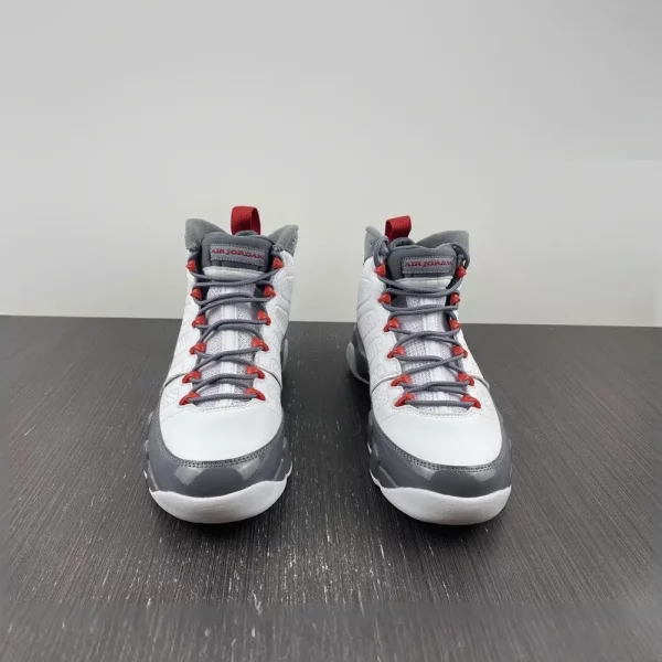 Air Jordan 9 Retro ‘Fire Red’ CT8019-162