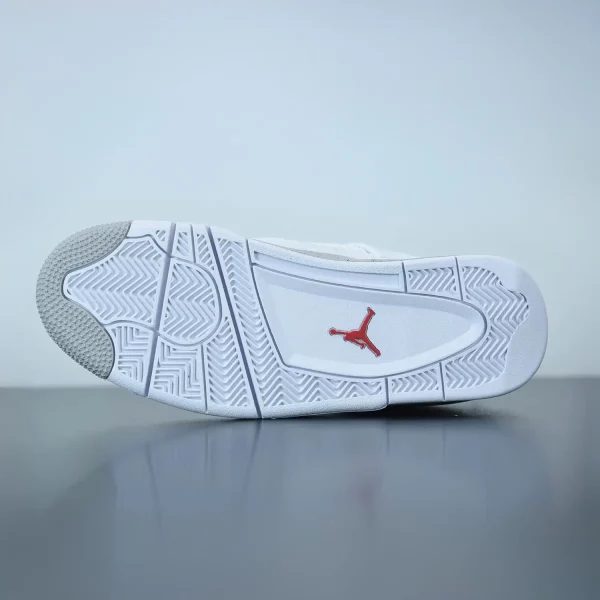 Air Jordan 4 Retro ‘White Oreo’ CT8527-100