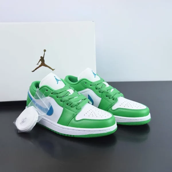 Air Jordan 1 Low “Lucky Green/Aquatone” DC0774-304