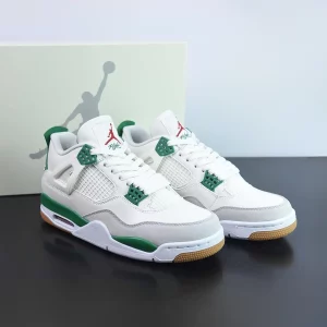 Nike SB x Air Jordan 4 ‘Pine Green’ DR5415-103