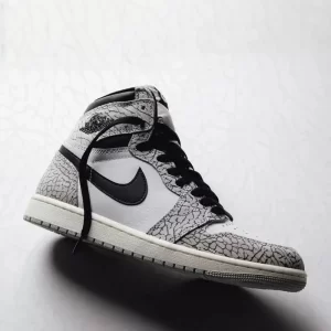 Air Jordan 1 Retro High OG ‘White Cement’ DZ5485-052