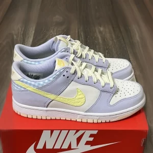 Dunk Low SE ‘Easter’ (GS) Oxygen Purple FJ4641-536