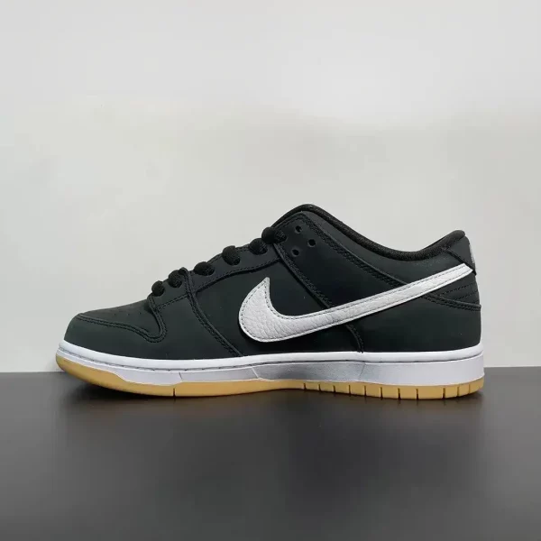 Nike Dunk Low SB Pro ‘Black Gum’ CD2563-006