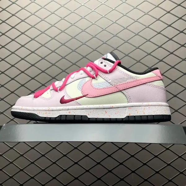 Nike SB Dunk Low Light Pink FD4623-151 Lifestyle Shoes (Wmns)